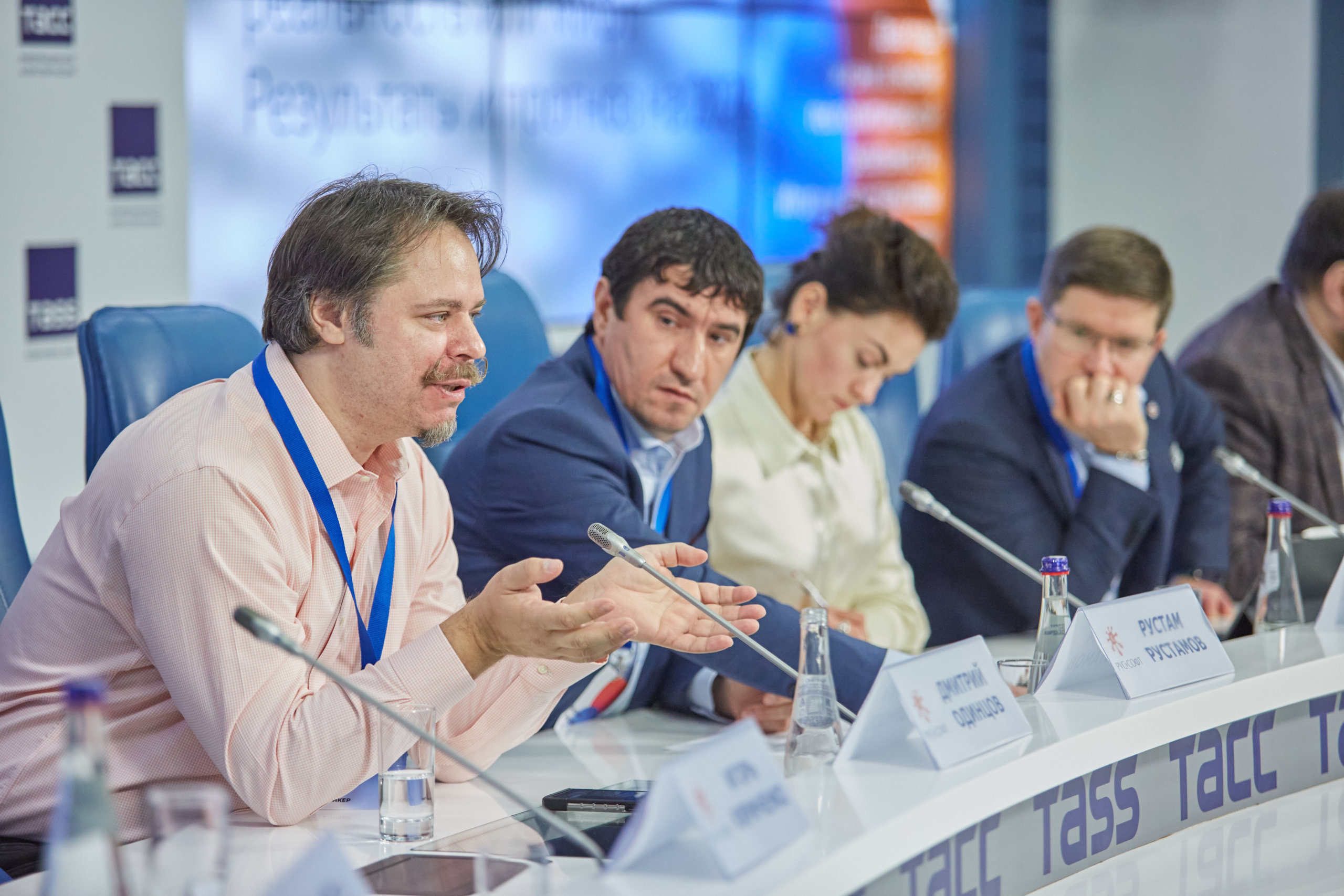 На пресс-конференции РУССОФТ обсудили итоги и перспективы ИТ-отрасли в новых геополитических реалиях 2