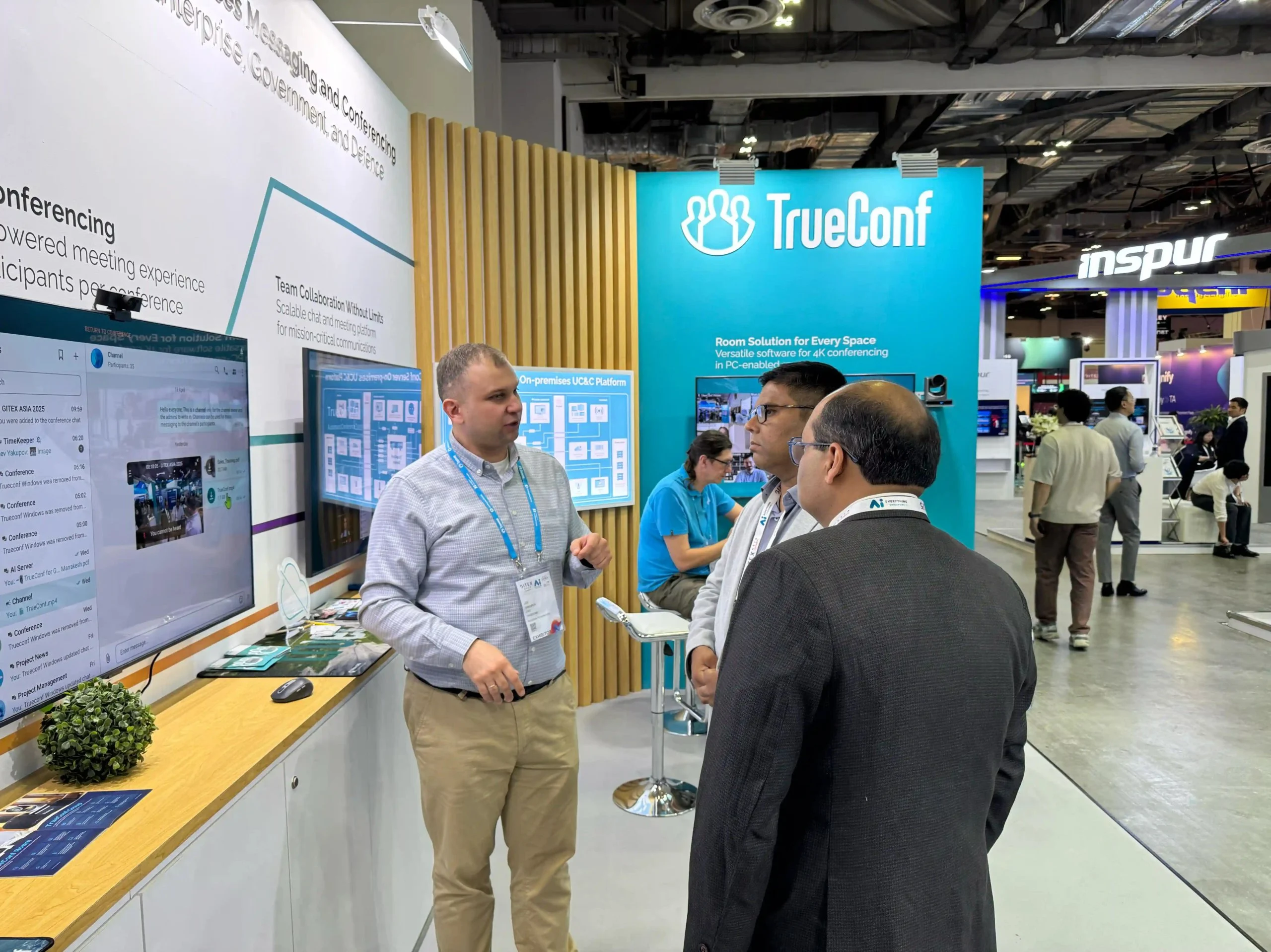 Труконф представил решения для совместной работы на GITEX Asia 2025